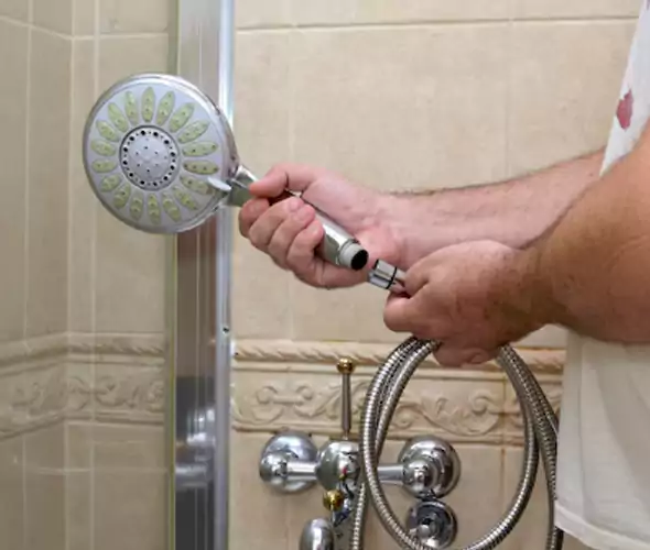 Professional Shower Repair Specialist in Arlington Heights, IL: Schedule Affordable Shower Services with Us