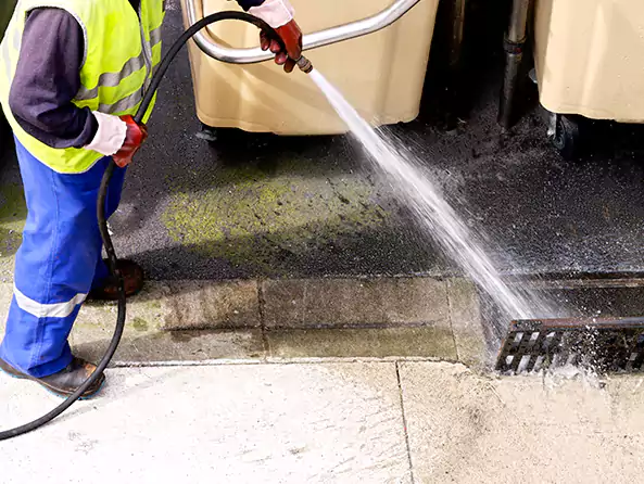 Why Choose Ernie's Plumbers for Hydro Jetting in Arlington Heights, IL?